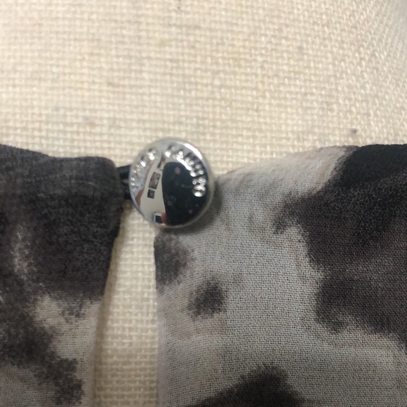 NWT Vince Camuto Women’s Scoop Neck Tank, Large, Brown/Black/Cream Animal Print - Picture 6 of 12